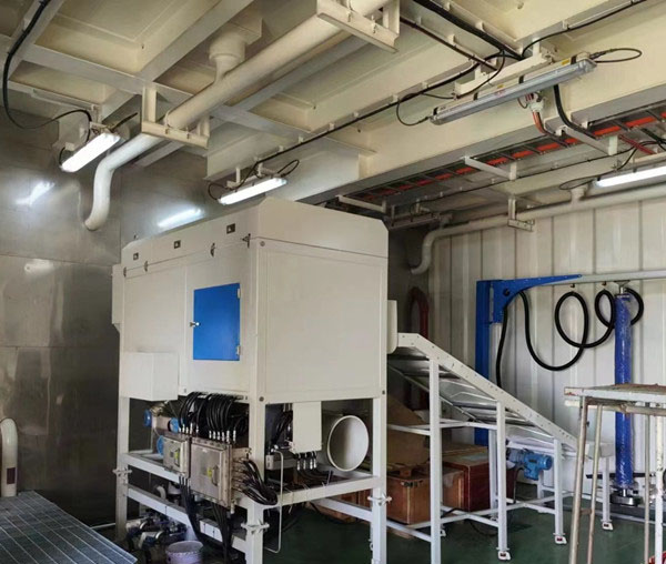 macchina per l'apertura di sacchetti